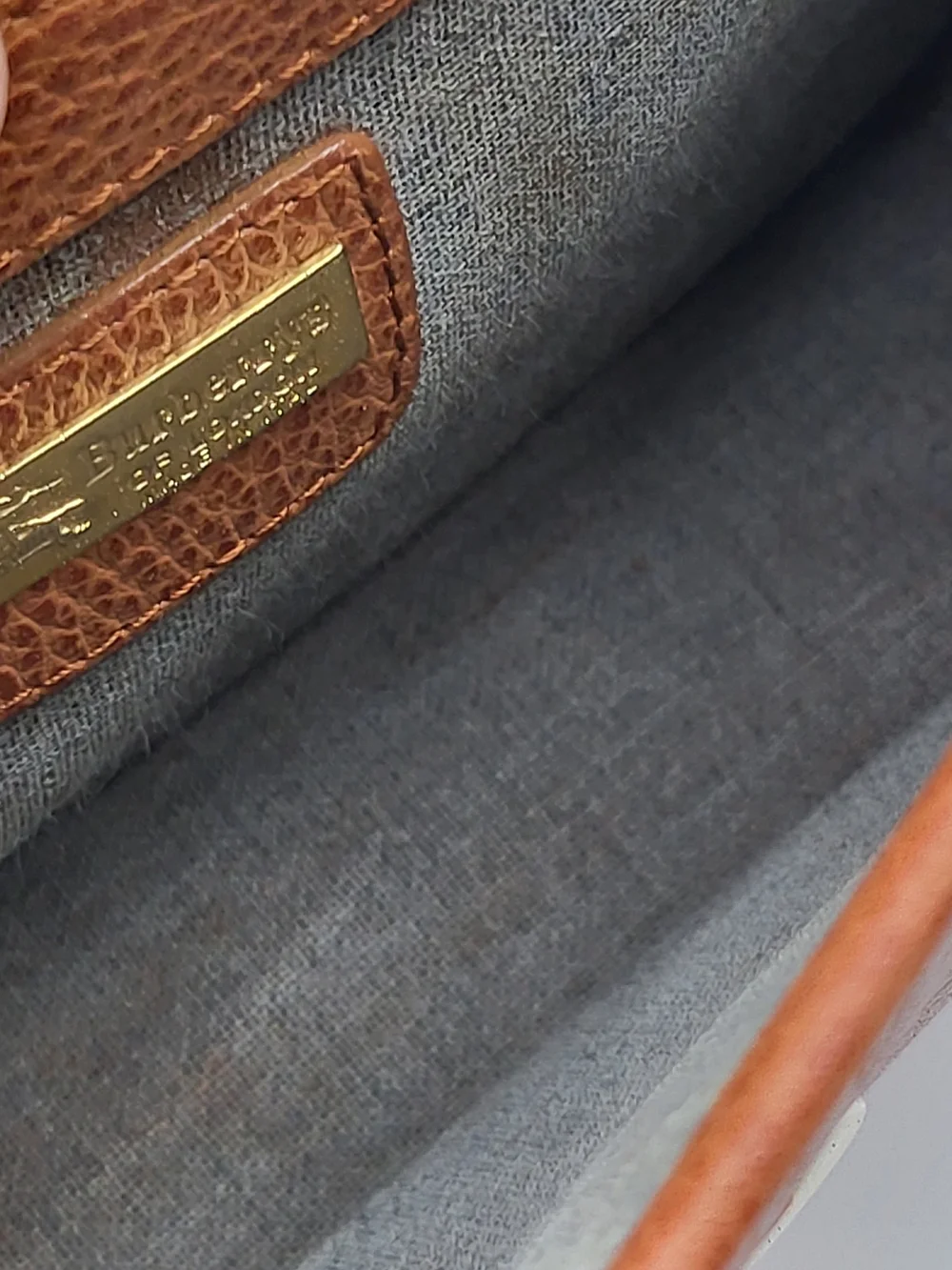 Burberry, Burberrys Brown Calfskin Leather Wristlet Vintage Clutch, Authentic..